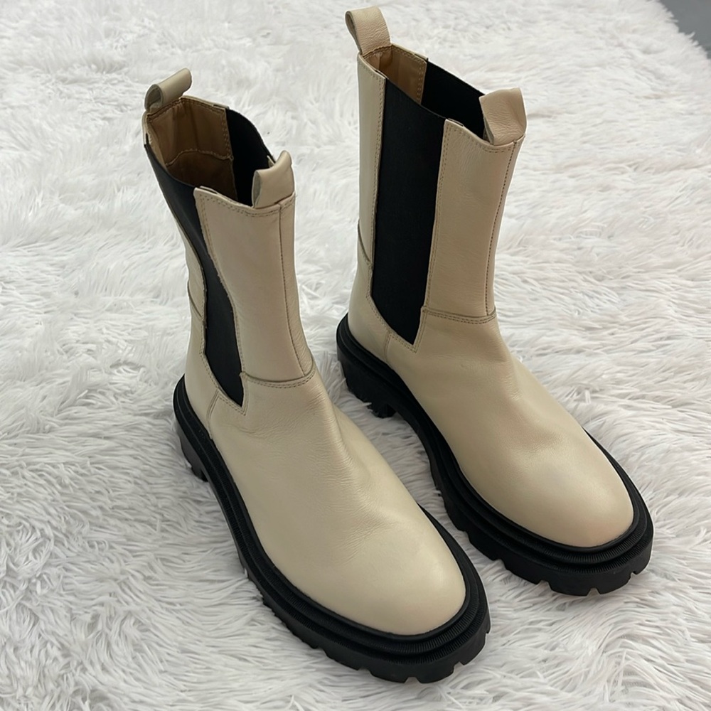 NASTY GAL WOMENS BOOTS, SIZE 5/38 (LIKE NEW, PREOWNED